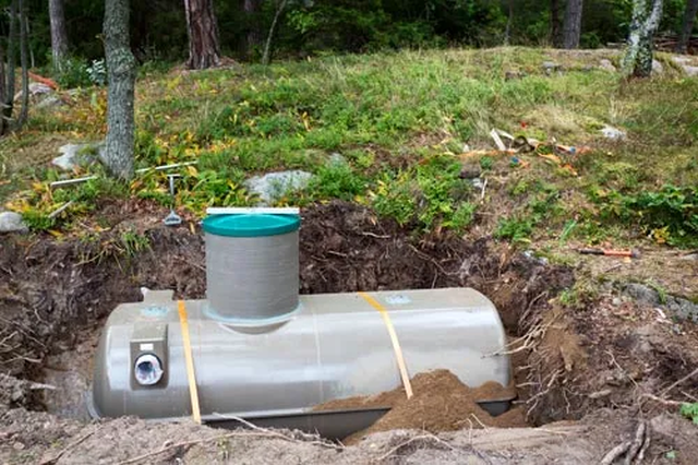 Steel Septic Tank, underground system designed to handle and treat household wastewater, Made of durable steel, these tanks offer strength and longevity, Steel septic tanks are typically constructed with corrosion-resistant materials to withstand the harsh underground environment, Similar to concrete tanks, they consist of two compartments, an inlet for wastewater entry, and a larger compartment for settling and decomposition, Solid particles settle at the bottom while lighter substances float to the top, Bacteria naturally break down the organic matter, The clarified liquid, called effluent, is then discharged through an outlet pipe for further treatment or dispersal, Steel septic tanks are favored for their durability, ease of installation, and resistance to environmental elements, Regular maintenance and inspections are necessary to ensure proper functioning and prevent corrosion or leaks in the tank, Steel septic tanks are a less popular choice as corrosion might occur within 25 years, Other kinds of metal tanks are not allowed to be used since they rust